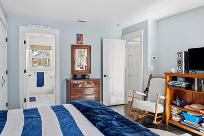 241 Daggett Avenue, Tisbury, MA 02568 - Photo 32