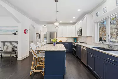 241 Daggett Avenue, Tisbury, MA 02568 - Photo 8