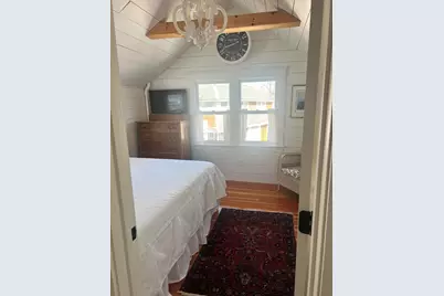22 Montgomery Square, Oak Bluffs, MA 02557 - Photo 14