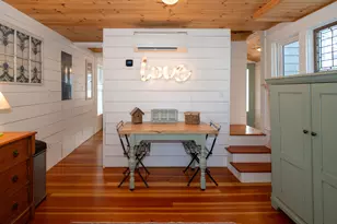 22 Montgomery Square, Oak Bluffs, MA 02557 - Photo 12