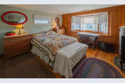 23 Circuit Ave Extension, Oak Bluffs, MA 02557 - Photo 18