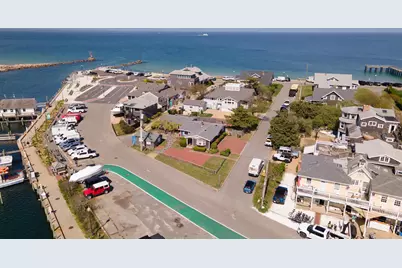 23 Circuit Ave Extension, Oak Bluffs, MA 02557 - Photo 2