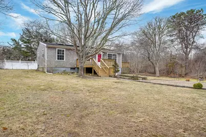 67 Twelfth Street South, Edgartown, MA 02539 - Photo 2