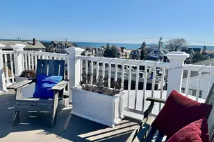 37 Circuit Ave, Oak Bluffs, MA 02557 - Photo 20