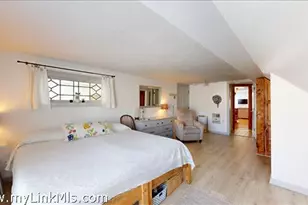 37 Circuit Ave, Oak Bluffs, MA 02557 - Photo 14