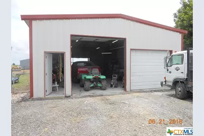 4610 Pfeil Rd Road, Converse, TX 78109 - Photo 6