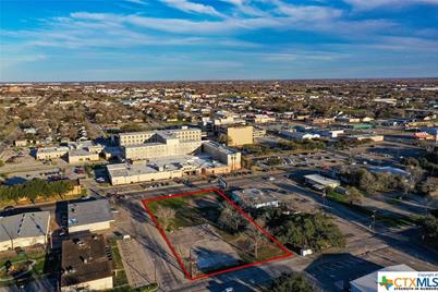 1407 N Navarr0, Victoria, TX 77904 - Photo 1