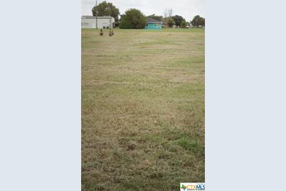 1203 W Houston Avenue, Seadrift, TX 77983 - Photo 1