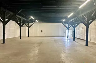 200 W New Braunfels St, Seguin, TX 78155 - Photo 1