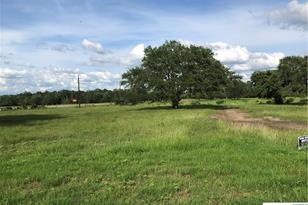 154 Pvt 1672, Hallettsville, TX 77964 - Photo 4