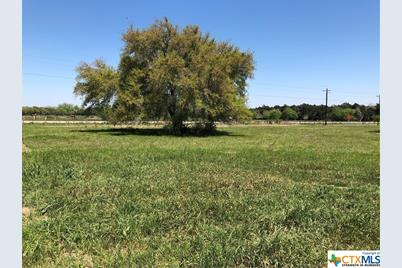 154 Pvt 1672, Hallettsville, TX 77964 - Photo 2
