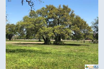 Lot 6 Pvt 1672, Hallettsville, TX 77964 - Photo 1