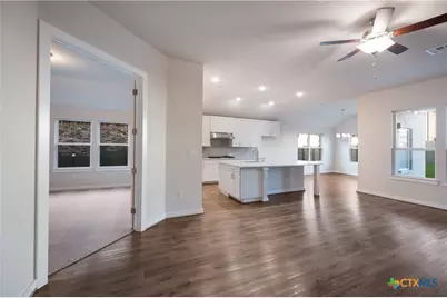 584 Tobacco Pass, New Braunfels, TX 78132 - Photo 6