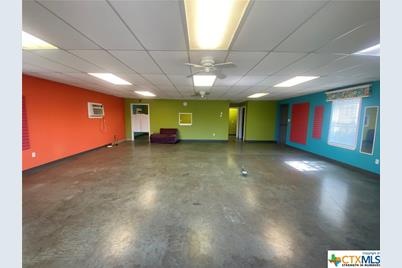 215 W Adams Avenue, Port O'Connor, TX 77982 - Photo 8