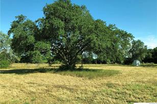 Lot 7 Pvt 1672, Hallettsville, TX 77964 - Photo 2
