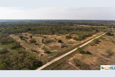 000 Roosevelt Road, Luling, TX 78648 - Photo 4