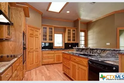 321 Weiss Road, New Braunfels, TX 78130 - Photo 22