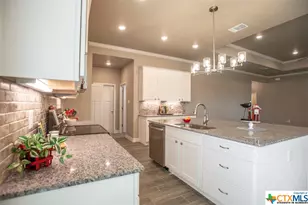 1027 Winchester Dr, Nolanville, TX 76559 - Photo 2