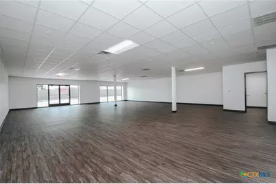 3706 N Navarro Street #500, Victoria, TX 77901 - Photo 12