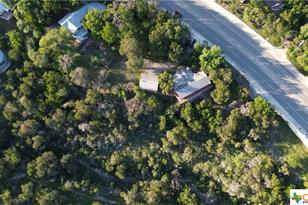 1203 N Walnut Ave, New Braunfels, TX 78130 - Photo 8