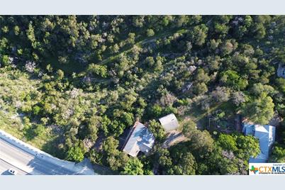 1203 N Walnut Avenue, New Braunfels, TX 78130 - Photo 6
