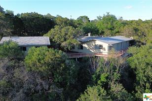 1203 N Walnut Ave, New Braunfels, TX 78130 - Photo 2