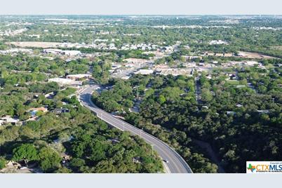 1203 N Walnut Avenue, New Braunfels, TX 78130 - Photo 14
