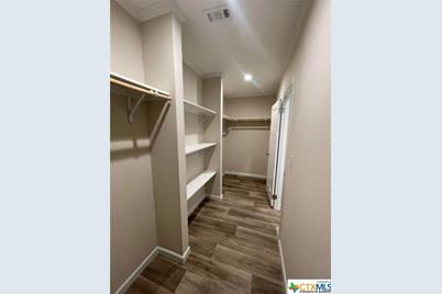 1831 County Rd 105, Gonzales, TX 78629 - Photo 26