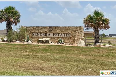 917 Sendera Loop, Victoria, TX 77904 - Photo 1