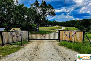 1841 Oak Meadows, Canyon Lake, TX 78133 - Photo 2