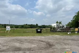 10690 Fm 20 Hwy, Kingsbury, TX 78638 - Photo 8