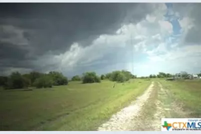 306 W Paris Avenue, Seadrift, TX 77983 - Photo 2