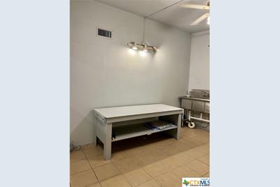 1908 W Austin Street, Port Lavaca, TX 77979 - Photo 10