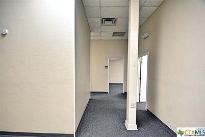 109 N River Street, Seguin, TX 78155 - Photo 32