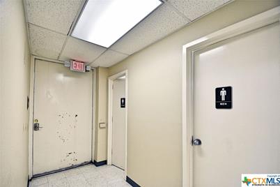 109 N River Street, Seguin, TX 78155 - Photo 24