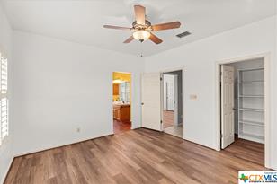 300 Logans Way, Blanco, TX 78606 - Photo 38