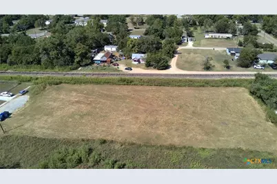 806 and 810 W. 7th, Cameron, TX 76520 - Photo 2