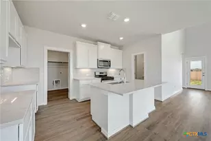 1579 Estelea Grv, New Braunfels, TX 78130 - Photo 14