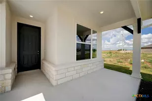 1579 Estelea Grv, New Braunfels, TX 78130 - Photo 6