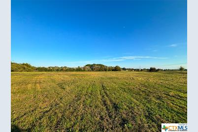 000 US Hwy 90, Shiner, TX 77984 - Photo 8