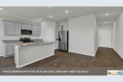 1131 Indian Canyon, Seguin, TX 78155 - Photo 8