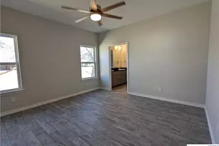 407 Gamel St, Lampasas, TX 76550 - Photo 12