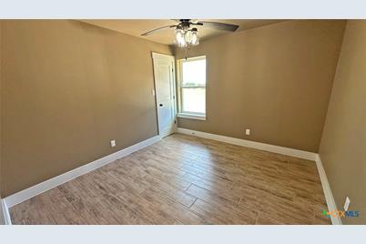 1524 Cottonwood Mesa Drive, Kempner, TX 76539 - Photo 20
