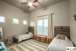 345 Laguna Rd, Bandera, TX 78003 - Photo 16