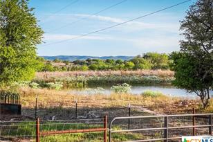 345 Laguna Rd, Bandera, TX 78003 - Photo 30