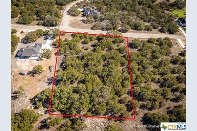 742 Rayner Ranch Boulevard, Spring Branch, TX 78070 - Photo 2