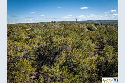 742 Rayner Ranch Boulevard, Spring Branch, TX 78070 - Photo 4