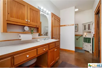 1900 Granite Springs Dr., Fredericksburg, TX 78624 - Photo 32