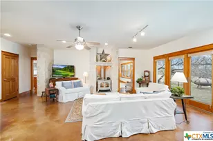 1900 Granite Springs Dr, Fredericksburg, TX 78624 - Photo 14