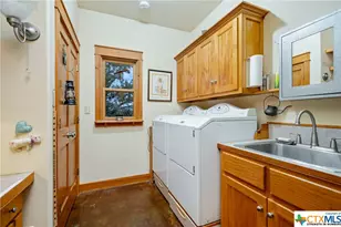 1900 Granite Springs Dr, Fredericksburg, TX 78624 - Photo 38